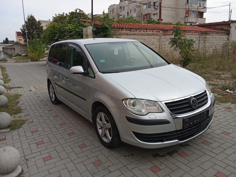 VW Touran 2.0 метан, снимка 7 - Автомобили и джипове - 47479131