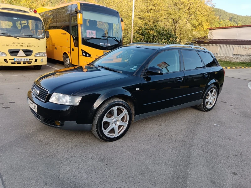 Audi A4 2.4, снимка 1 - Автомобили и джипове - 47736931