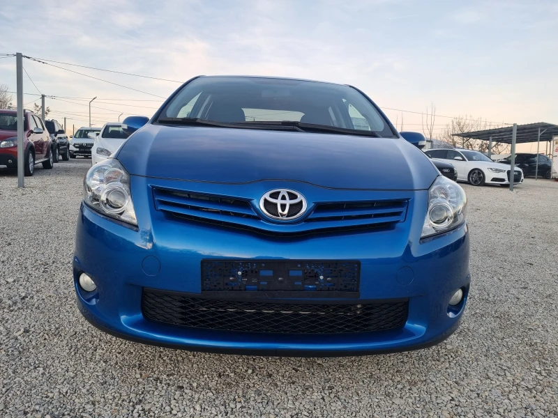 Toyota Auris 1.8 147k.c Facelift Швейцария, снимка 2 - Автомобили и джипове - 48368901