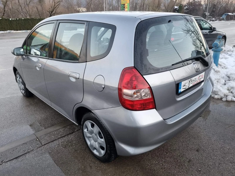 Honda Jazz 1.4i ШВЕЙЦАРИЯ, снимка 4 - Автомобили и джипове - 48450502