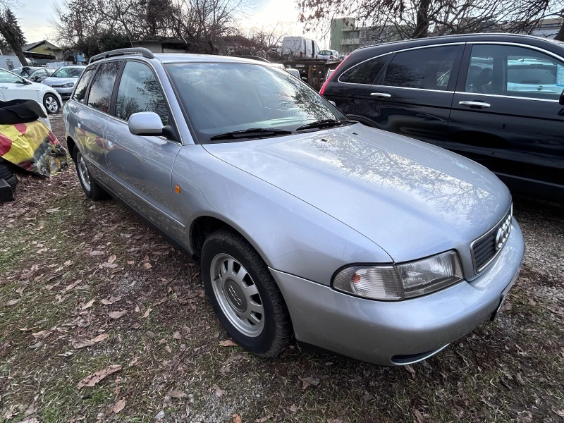 Audi A4 2.6 V6 Tiptronic УНИКАТ 92хил.км!!!, снимка 3 - Автомобили и джипове - 48830565