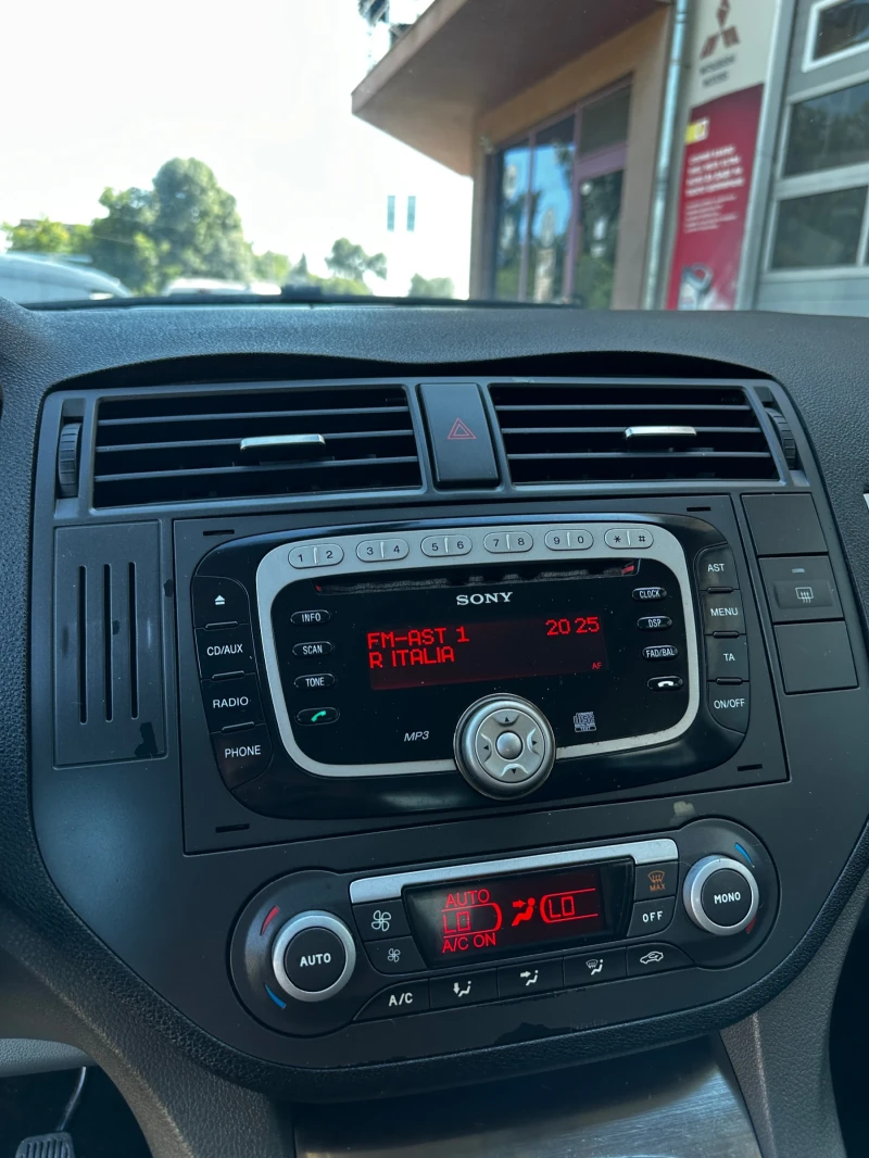 Ford C-max 1.6TDCi* FACELIFT, снимка 8 - Автомобили и джипове - 51890727