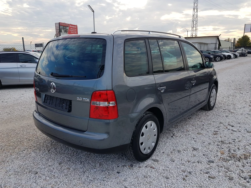 VW Touran 2.0 TDI-140 к.с. АВТОМАТИК 6+ 1 места ЛИЗИНГ, снимка 5 - Автомобили и джипове - 52281143