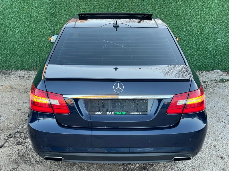 Mercedes-Benz E 350 AMG/ПАНО/DISTRONIC/ШИТО ТАБЛО/МЪРТВА ЗОНА/МЕМОРИ, снимка 5 - Автомобили и джипове - 52948771