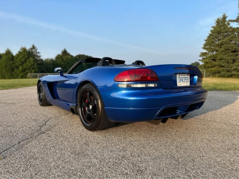 Dodge Viper SRT10 23 000КМ! * * CARFAX * * АВТО КРЕДИТ * * , снимка 6 - Автомобили и джипове - 52750519