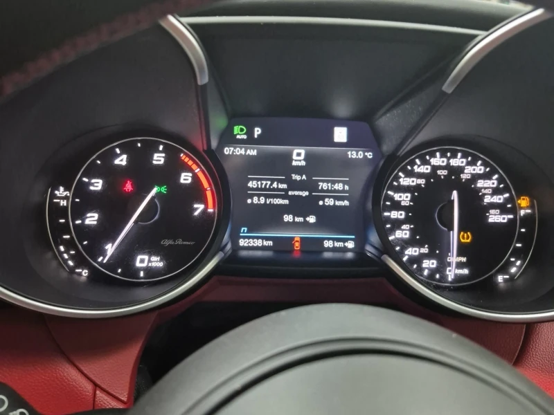 Alfa Romeo Giulia TI SPORT * * CARFAX * * АВТО КРЕДИТ * * , снимка 11 - Автомобили и джипове - 52843015