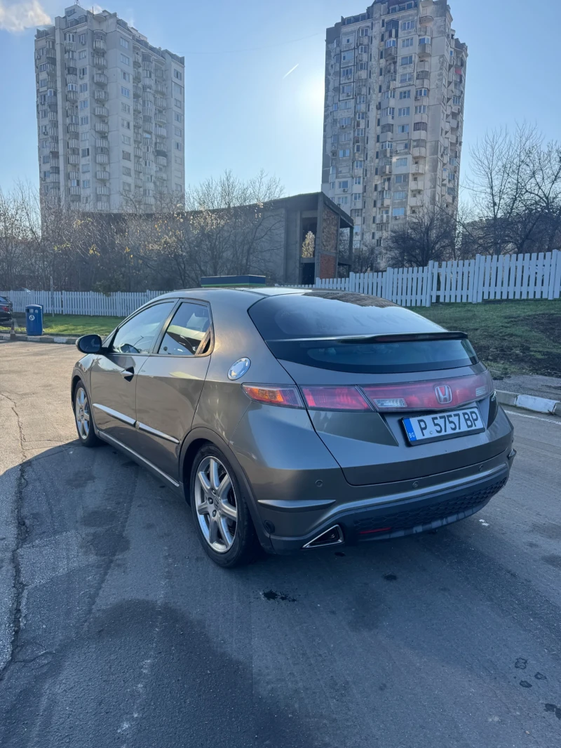 Honda Civic 1.8 ГАЗ, снимка 2 - Автомобили и джипове - 52846890