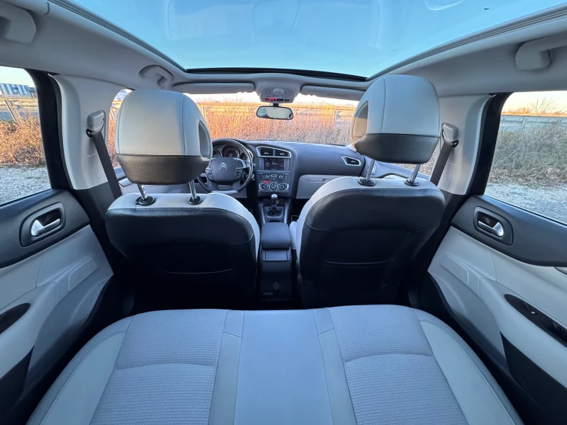 Citroen C4 1.6hdi 92kc Exclusive Navi* Panorama* Pdc, снимка 13 - Автомобили и джипове - 52931057