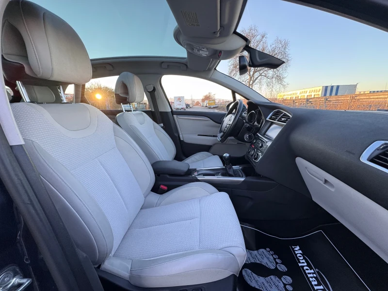 Citroen C4 1.6hdi 92kc Exclusive Navi* Panorama* Pdc, снимка 12 - Автомобили и джипове - 52931057