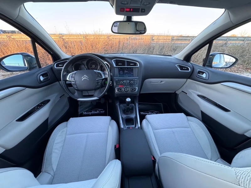 Citroen C4 1.6hdi 92kc Exclusive Navi* Panorama* Pdc, снимка 10 - Автомобили и джипове - 52931057