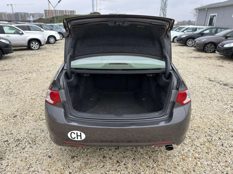 Honda Accord 2.0i V-TEC, снимка 8 - Автомобили и джипове - 53126603