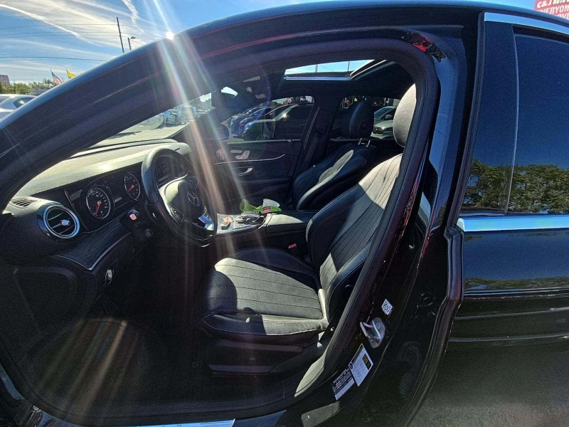 Mercedes-Benz E 300, снимка 6 - Автомобили и джипове - 53345402