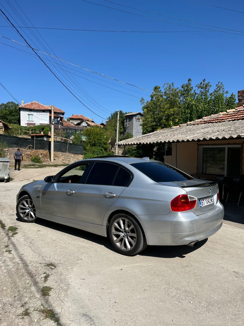 BMW 320 320i 150k.c, снимка 4 - Автомобили и джипове - 53528782