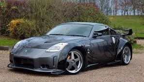 Nissan 350z, снимка 1 - Автомобили и джипове - 49430059