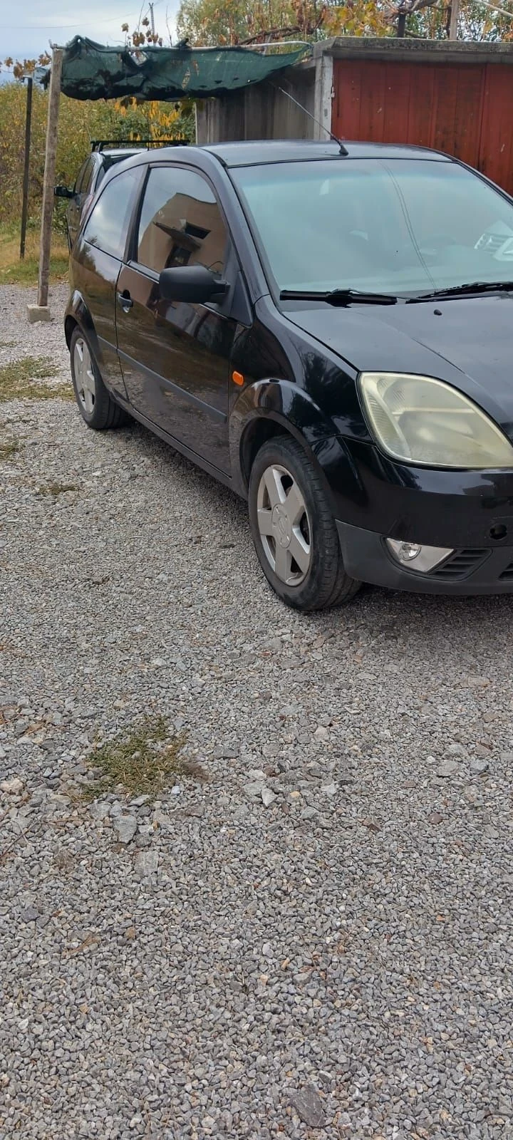Ford Fiesta, снимка 4 - Автомобили и джипове - 56638157