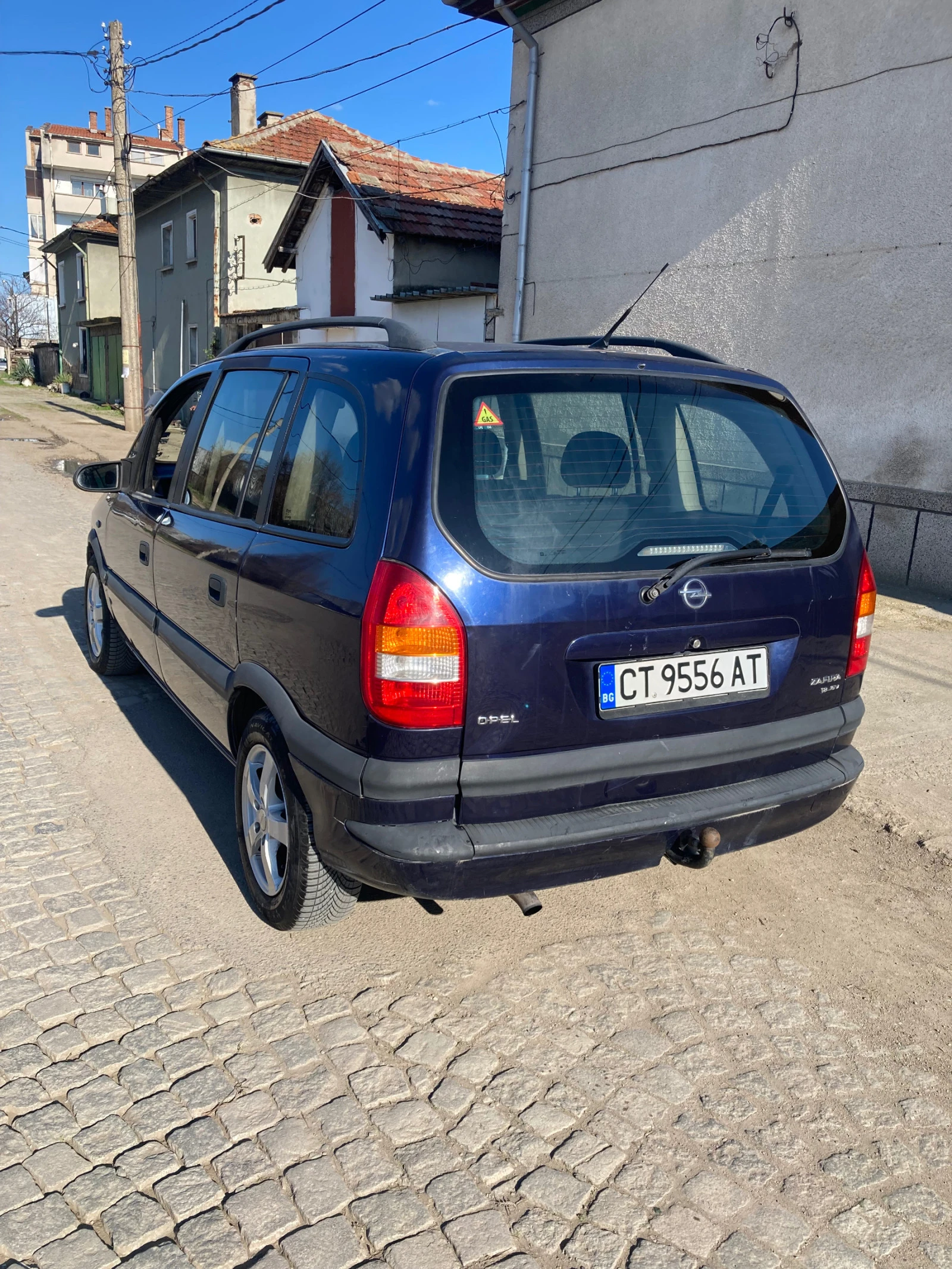 Opel Zafira  - изображение 8