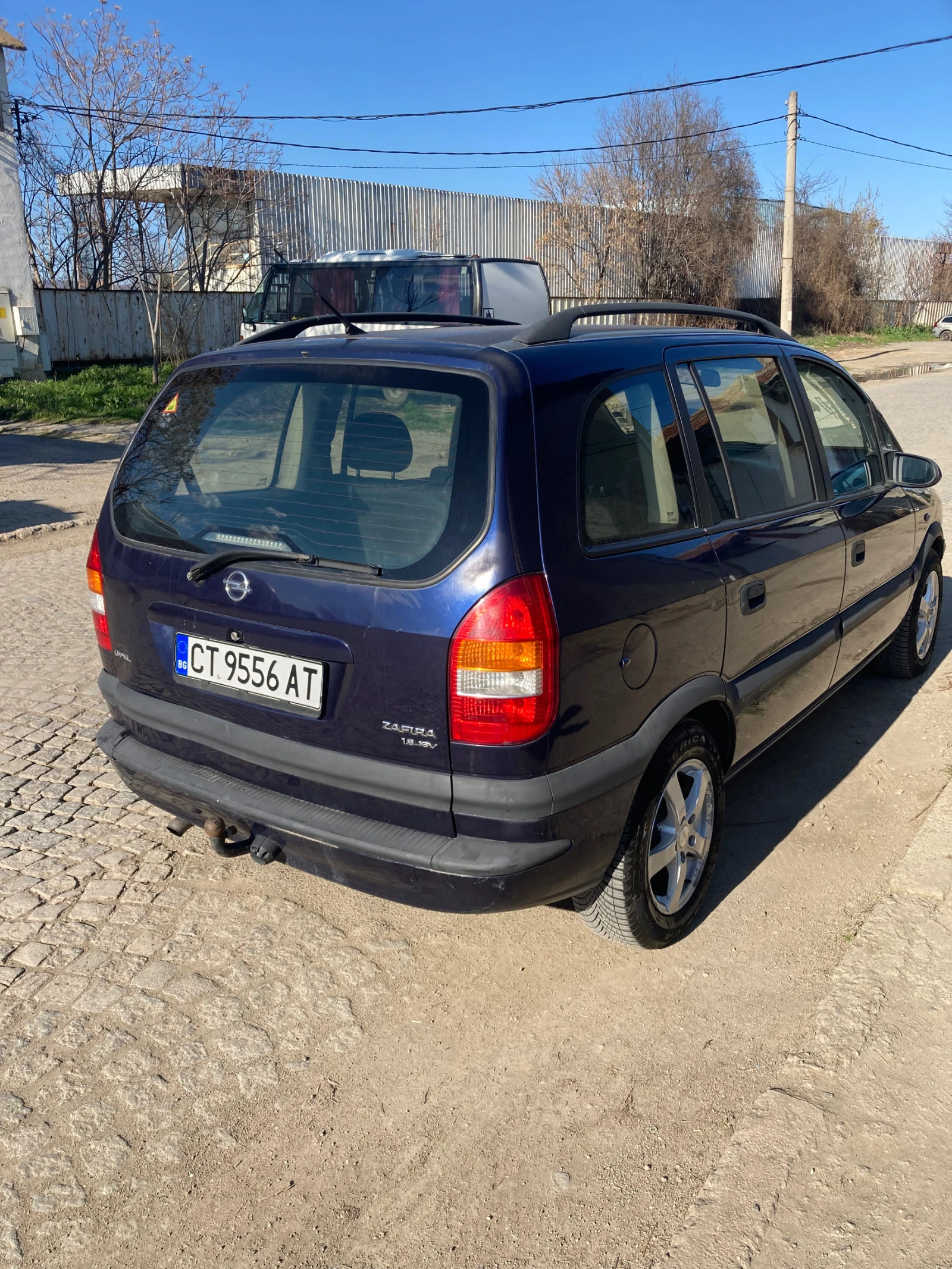 Opel Zafira  - изображение 7