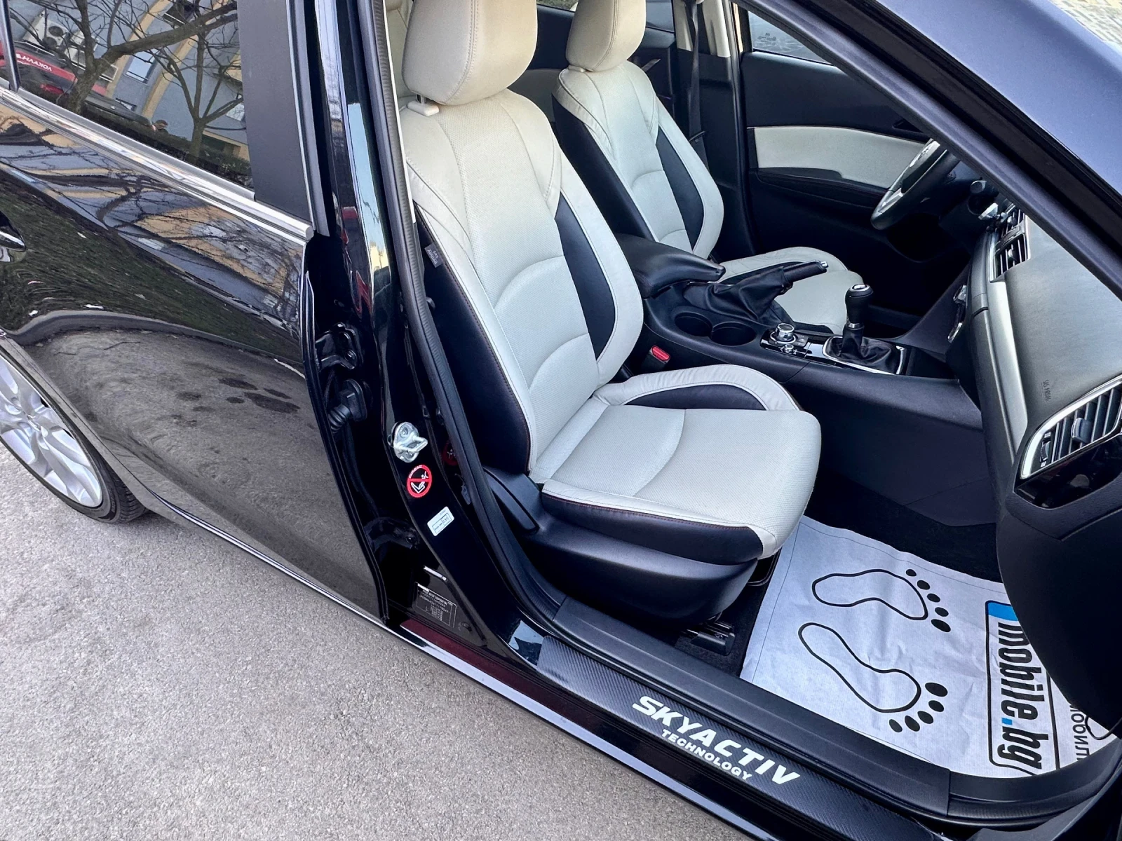 Mazda 3 2.2d skyactiv Head-up BOSE | Mobile.bg — изображение 13