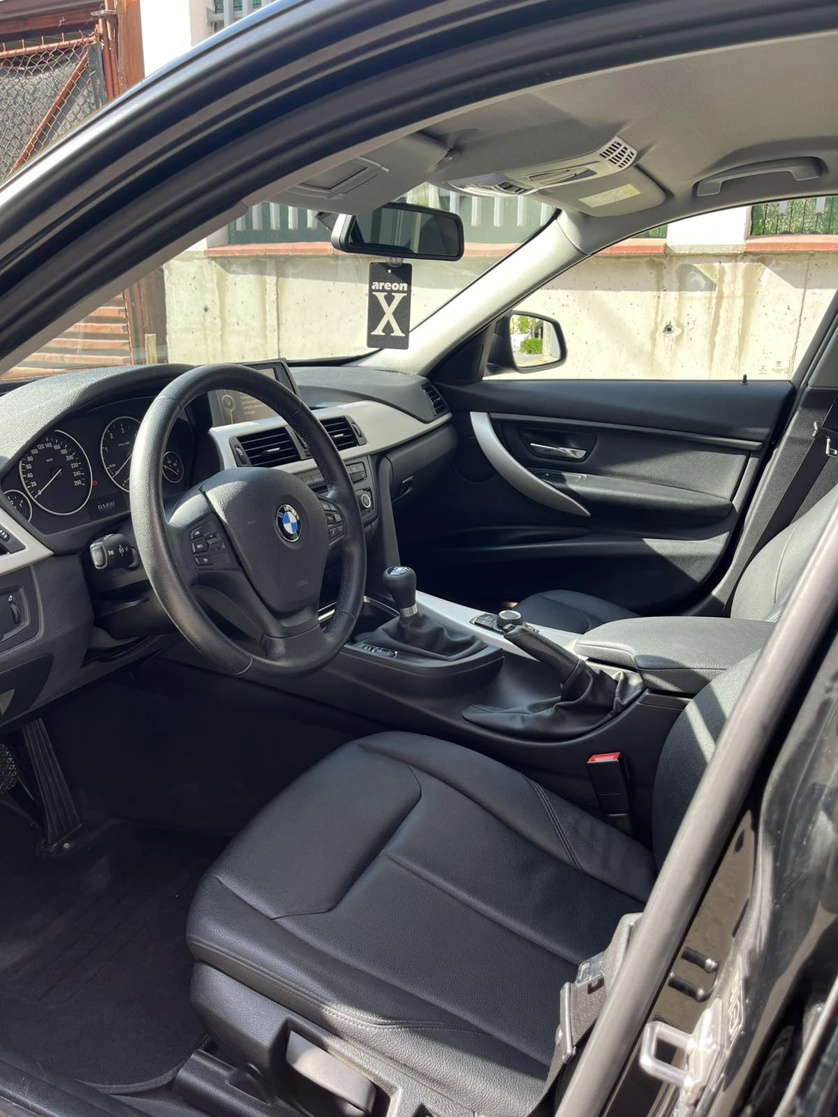 BMW 318  - изображение 7