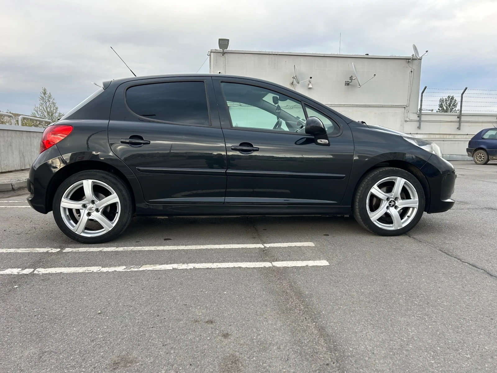 Peugeot 207 Швейцария 120 к.с - изображение 6