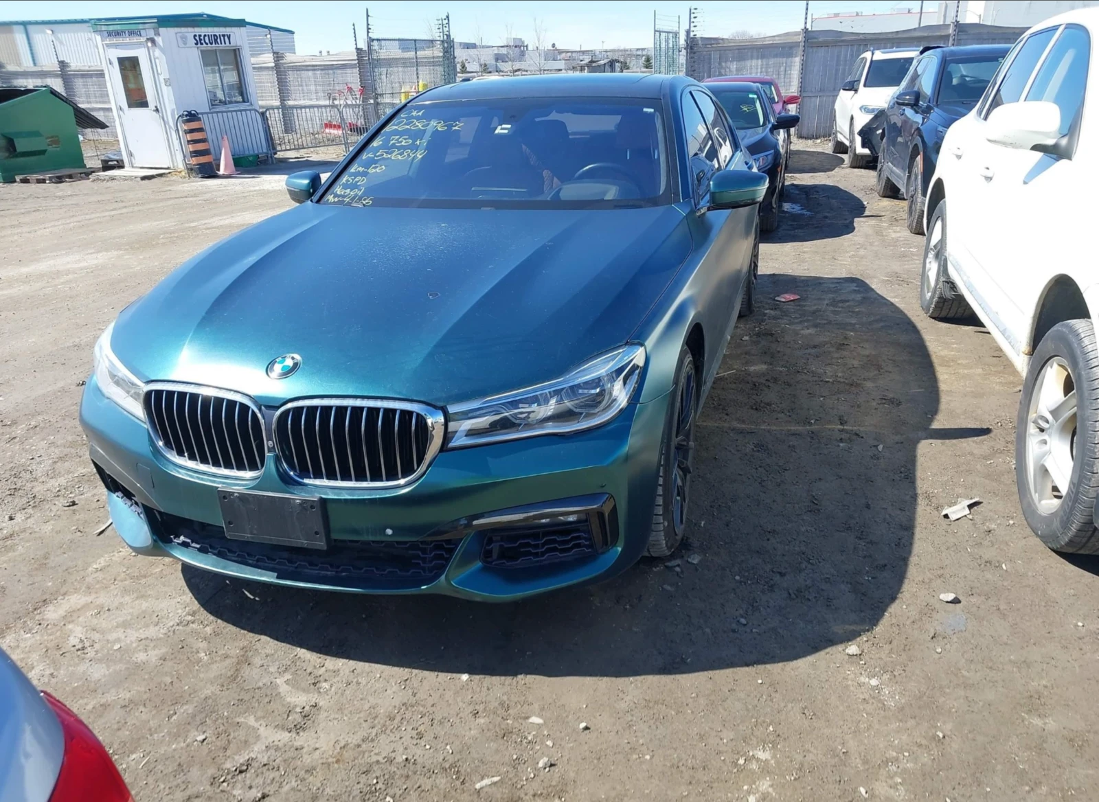 BMW 750 MPACK* XDRIVE* PANO* WILKINS* ВАКУМ* AMBIENT - изображение 2