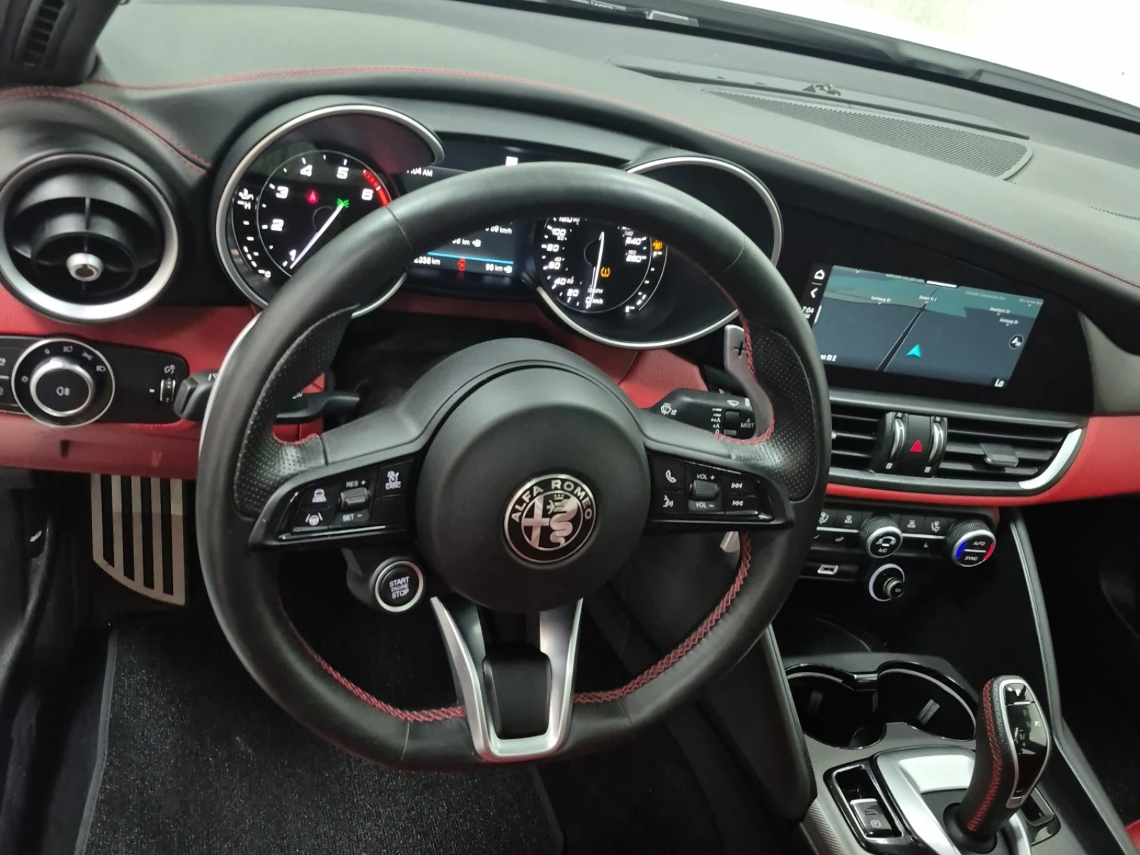 Alfa Romeo Giulia TI SPORT * * CARFAX * * ���� ������ * *  | Mobile.bg � ����������� 10