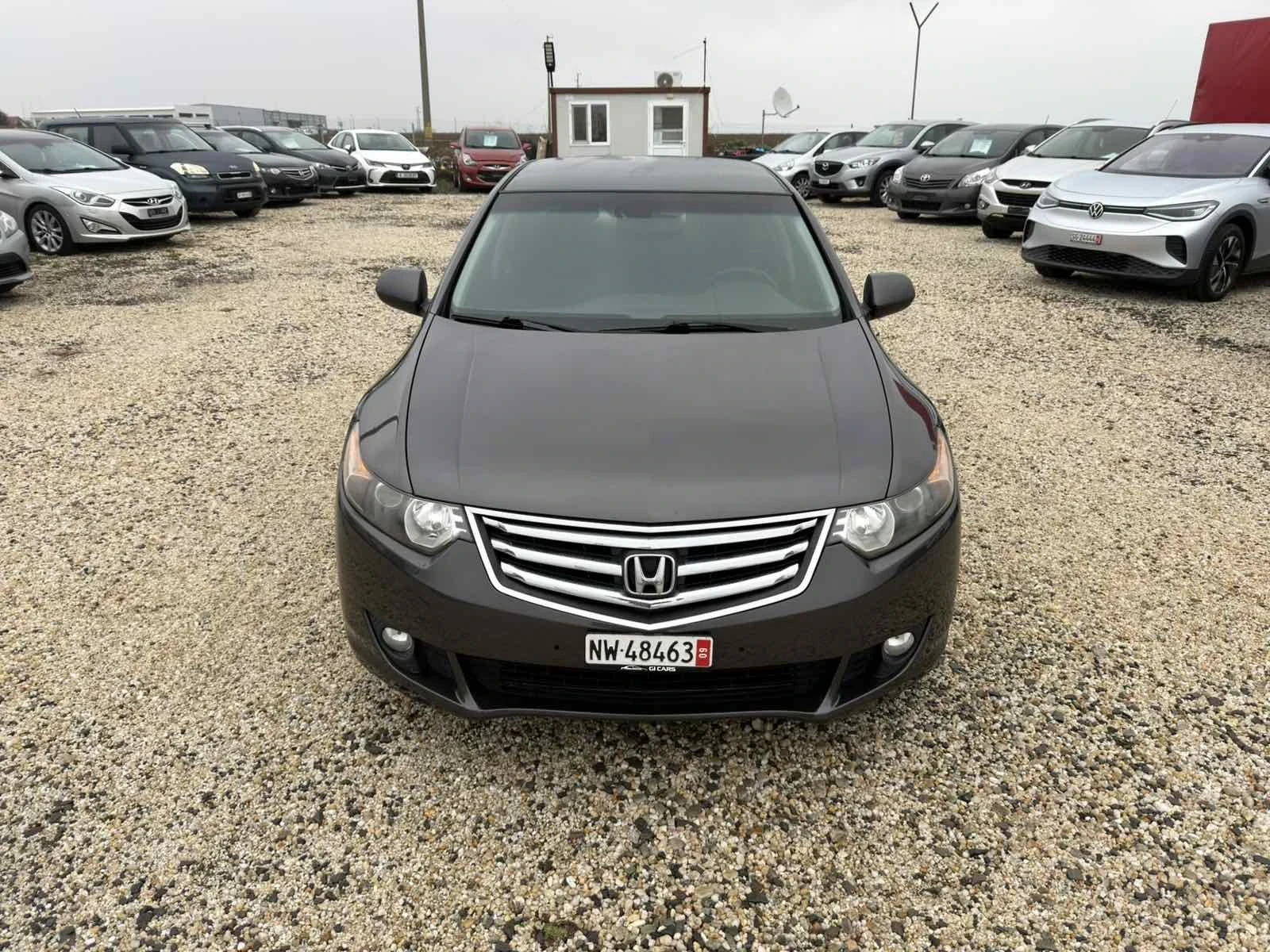 Honda Accord 2.0i V-TEC - изображение 3