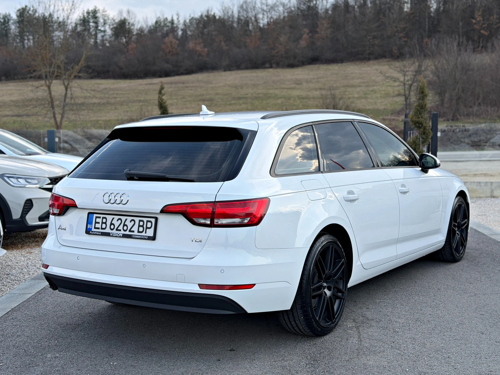 Audi A4 2.0 150кс LED - изображение 4