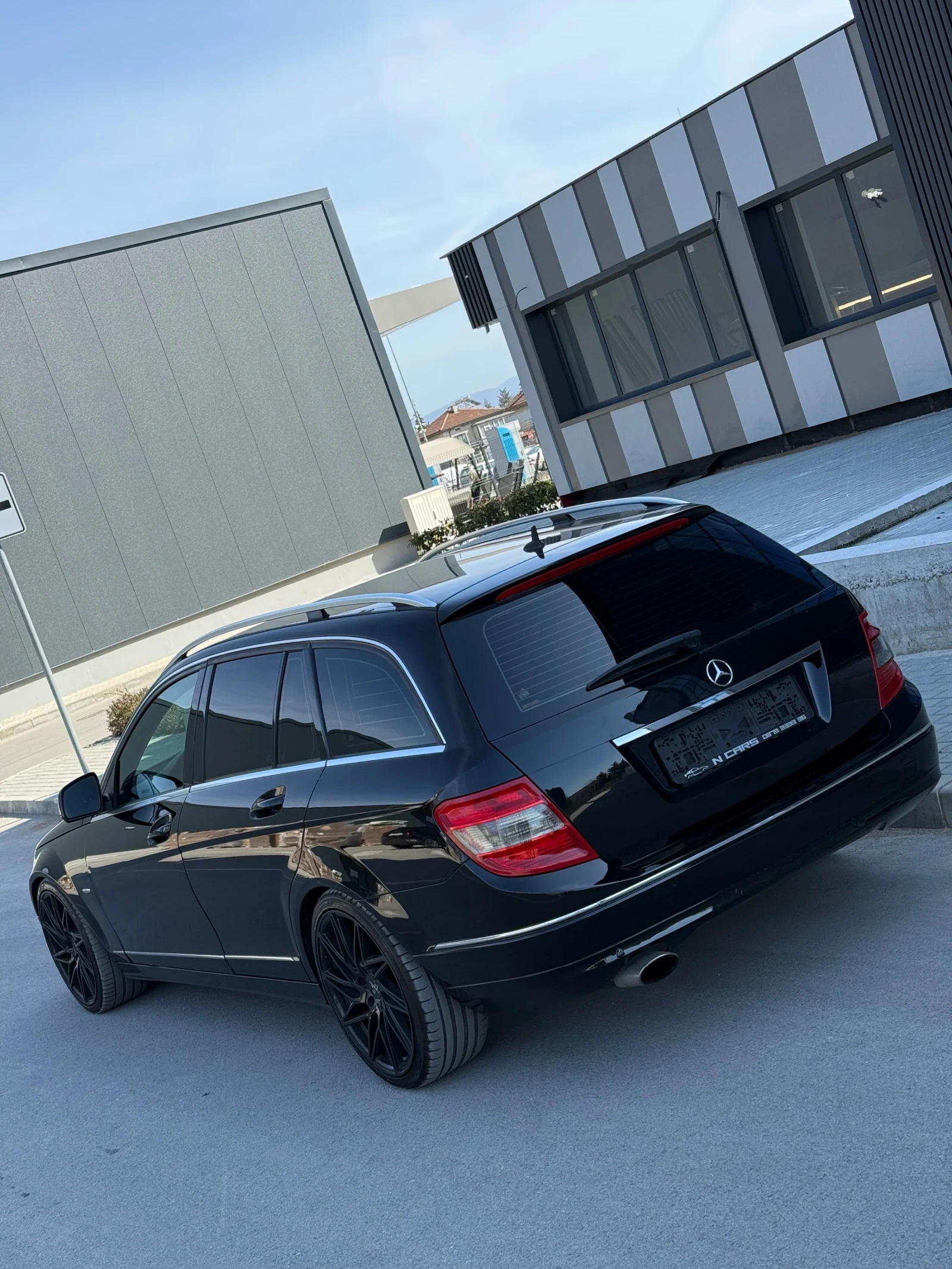 Mercedes-Benz C 220 646 2.2 CDI AVANTGARDE * CAR PLAY* , снимка 2 - Автомобили и джипове - 53815179