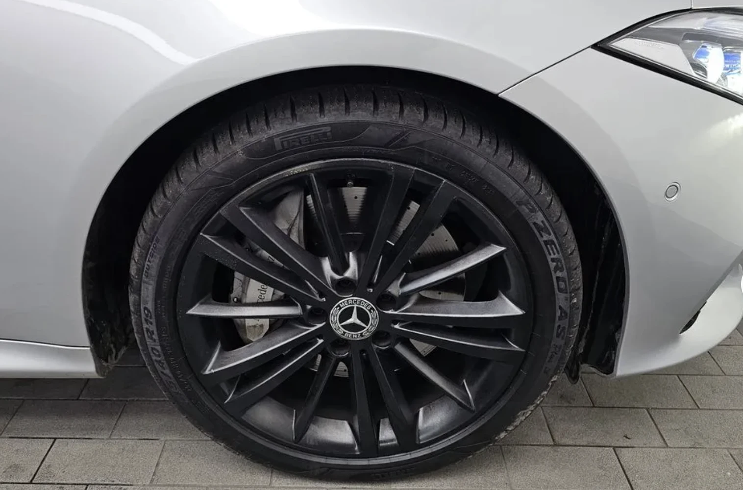 Mercedes-Benz CLS 400 4MATIC* BURMESTER* 360КАМЕРА* LANE* ASSIST* , снимка 5 - Автомобили и джипове - 53850915