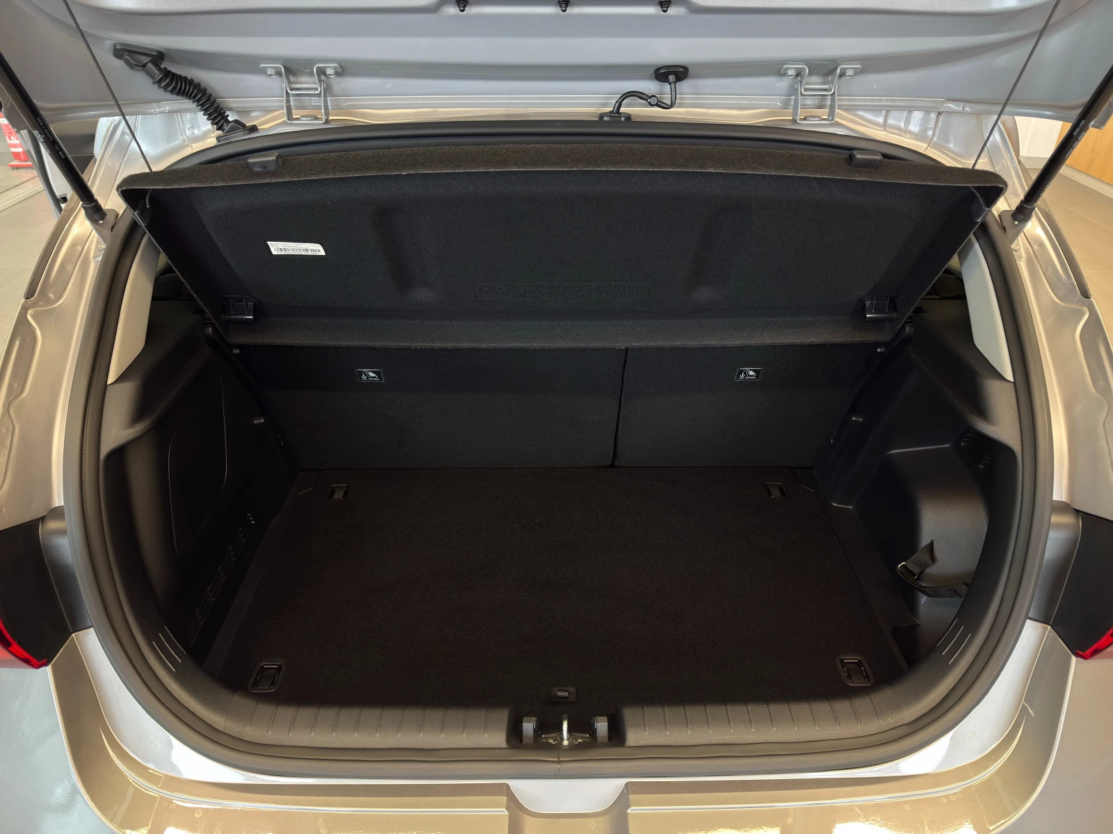 Hyundai I20 EXCLUSIVE, снимка 17 - Автомобили и джипове - 53927177