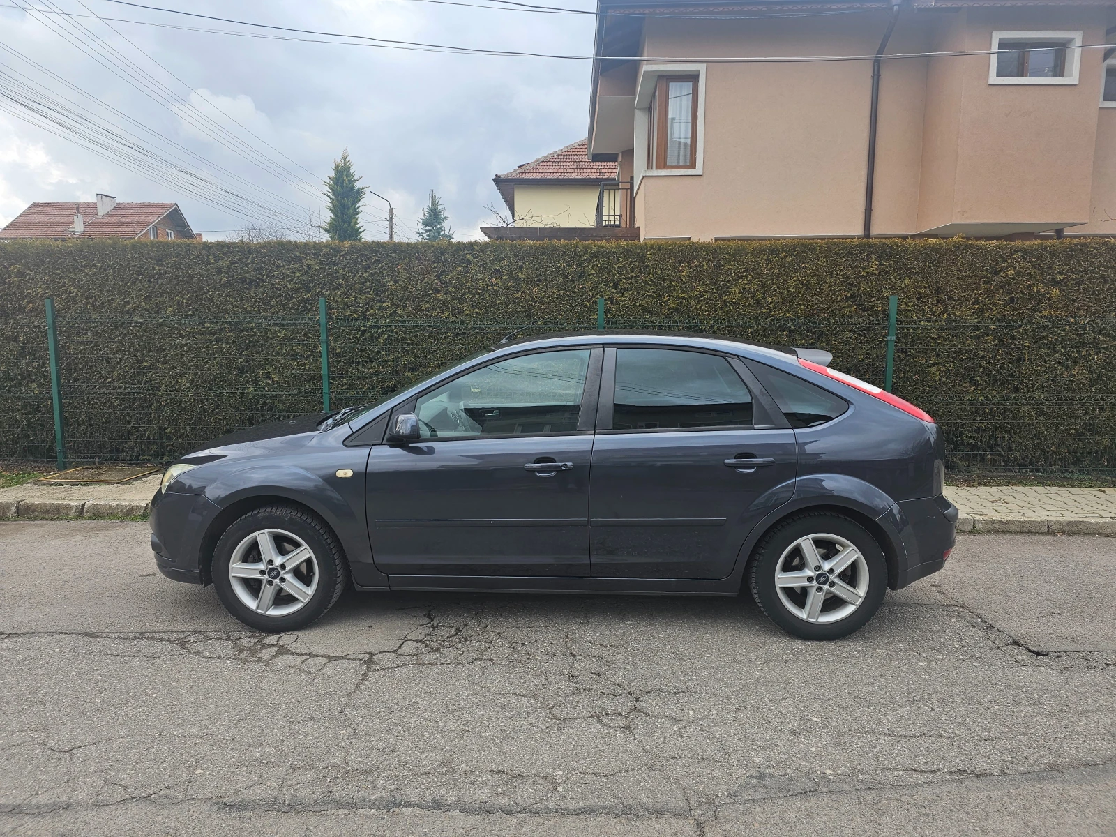 Ford Focus  Газ-инж-Климатр, снимка 3 - Автомобили и джипове - 53991078