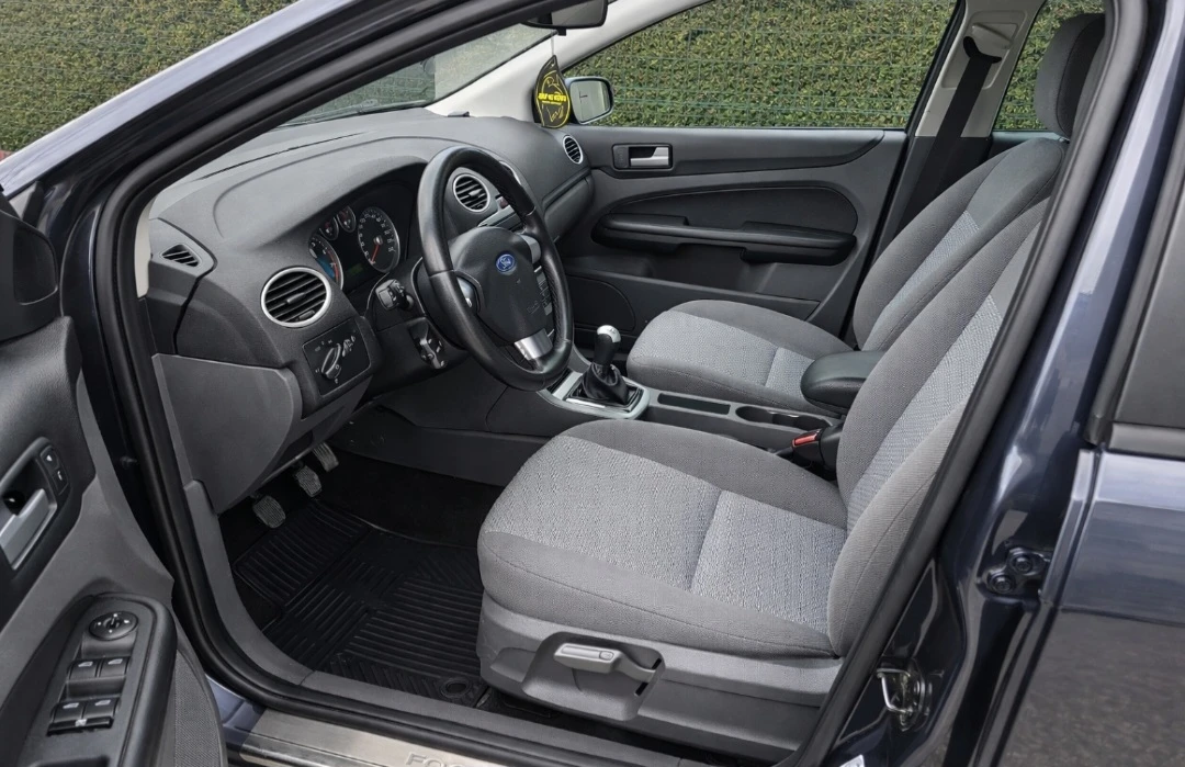 Ford Focus  Газ-инж-Климатр, снимка 15 - Автомобили и джипове - 53991078