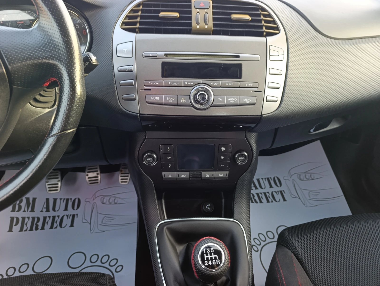 Fiat Bravo 1.4i-90кс.БЕНЗИН, снимка 13 - Автомобили и джипове - 54113206