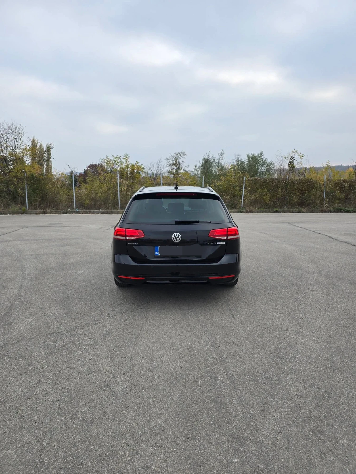 VW Passat B8, снимка 6 - Автомобили и джипове - 54323926