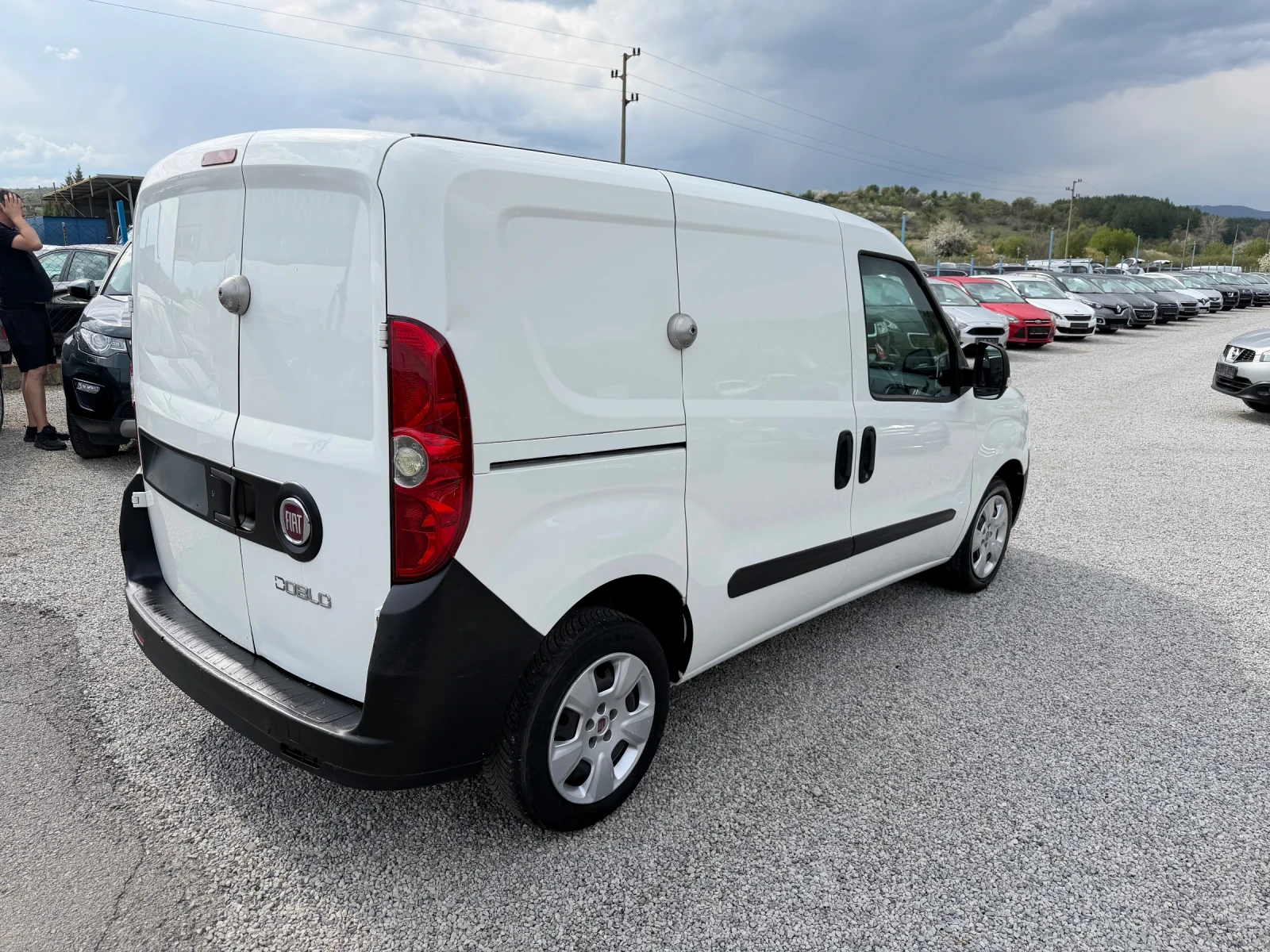 Fiat Doblo 1.3 m-jet, снимка 4 - Автомобили и джипове - 54484842