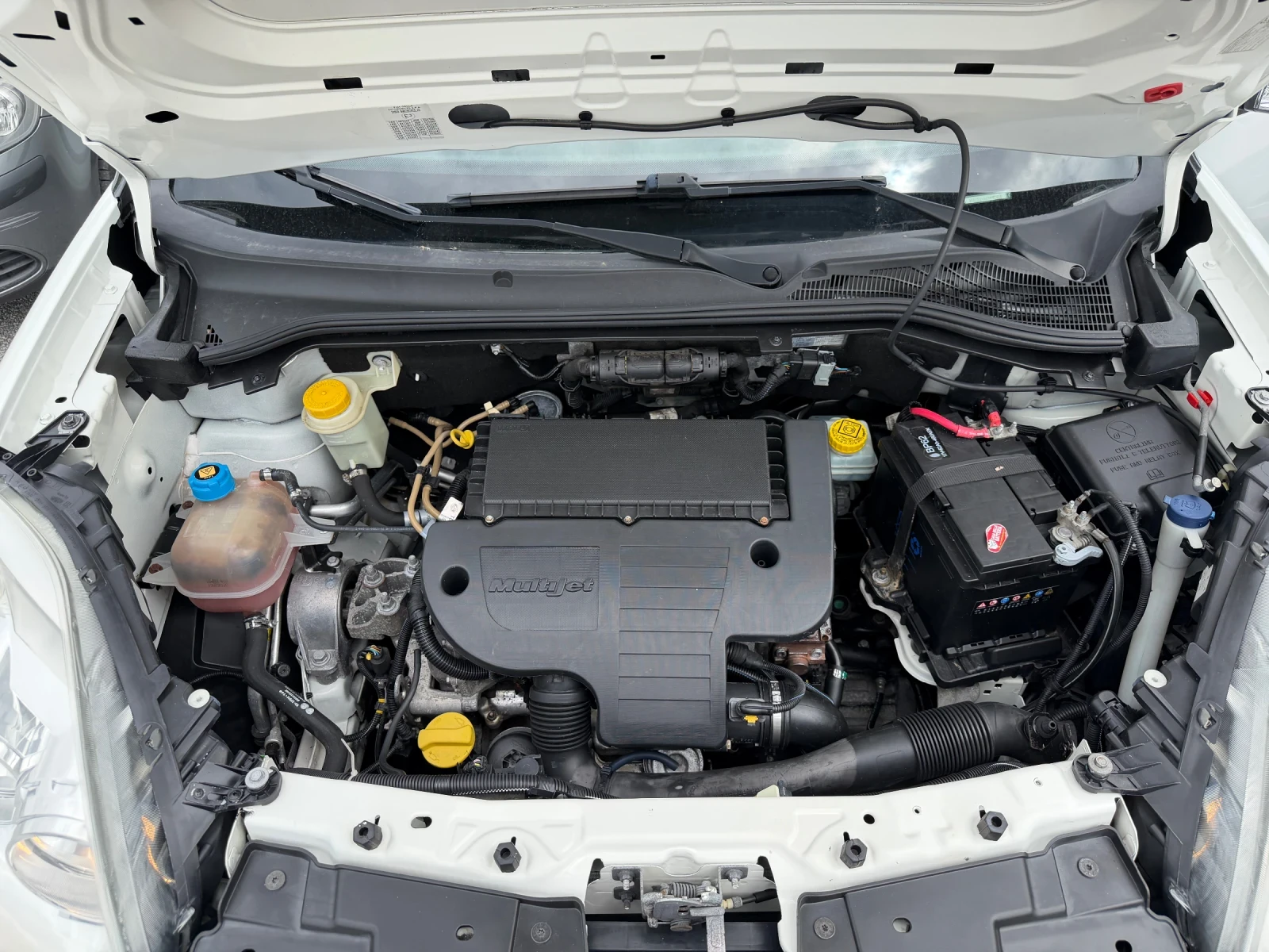 Fiat Doblo 1.3 m-jet, снимка 13 - Автомобили и джипове - 54484842