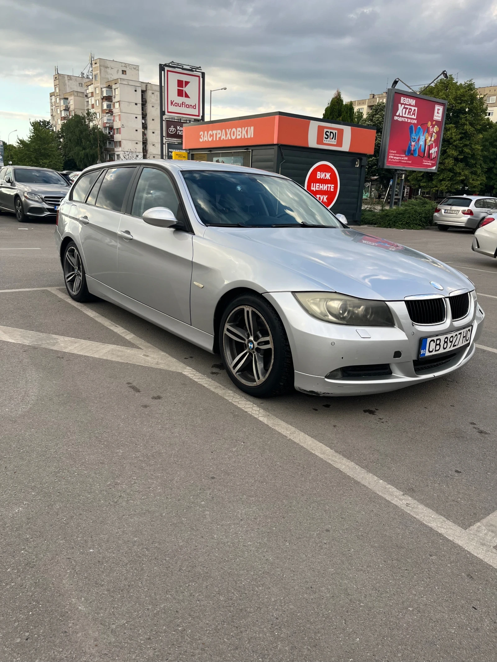 BMW 320, снимка 9 - Автомобили и джипове - 54776719