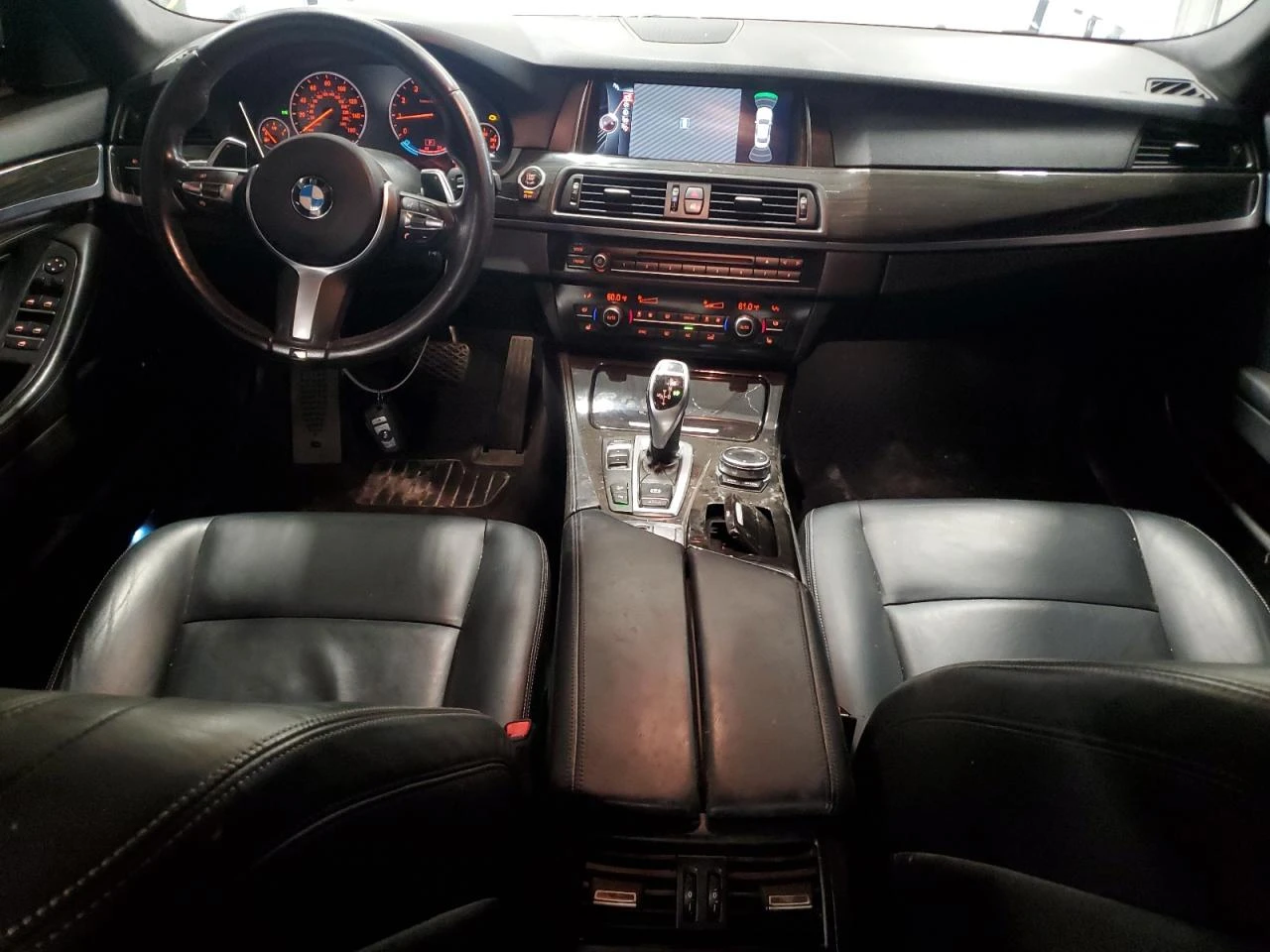 BMW 528 2.0l Xi, снимка 8 - Автомобили и джипове - 54919408
