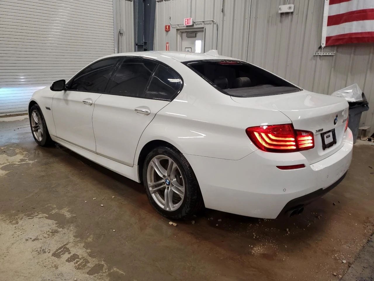 BMW 528 2.0l Xi, снимка 2 - Автомобили и джипове - 54919408