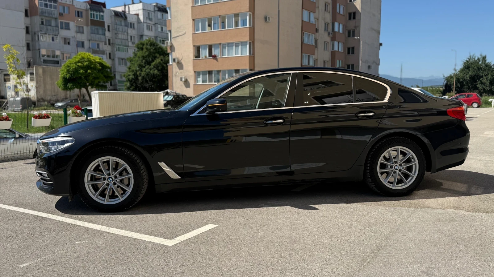 BMW 530 d HeadUp, 360 , Бартер, снимка 4 - Автомобили и джипове - 55077095