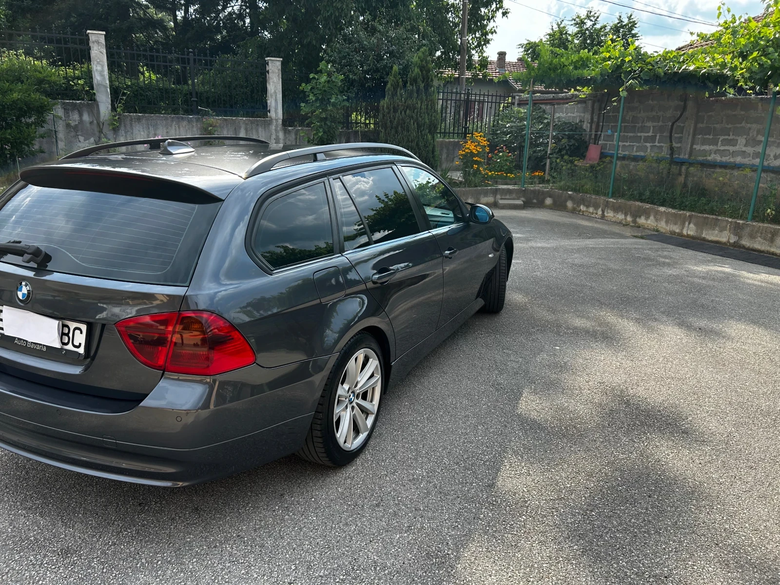 BMW 320 320 d обслужено, снимка 4 - Автомобили и джипове - 55123241