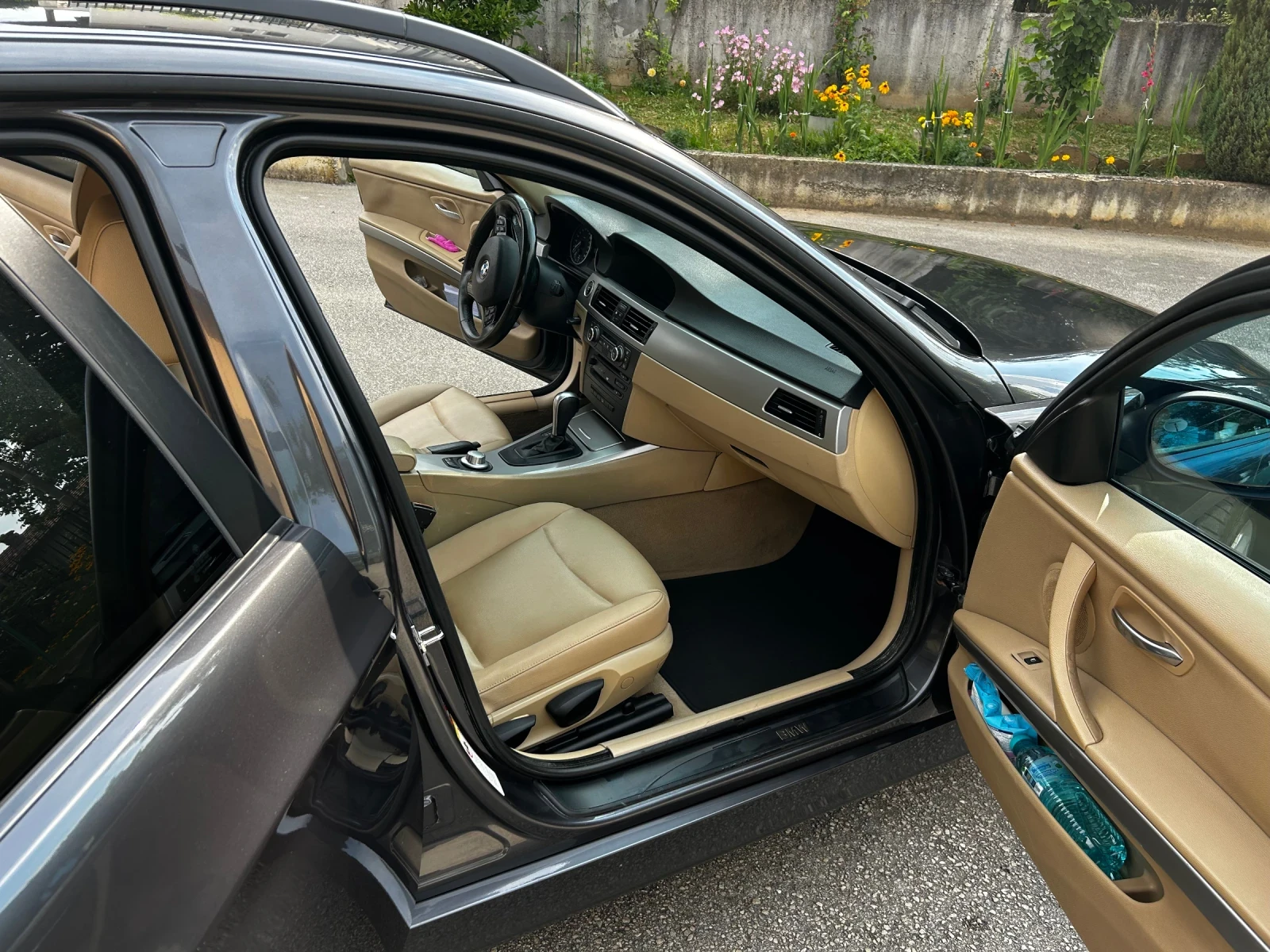 BMW 320 320 d обслужено, снимка 11 - Автомобили и джипове - 55123241