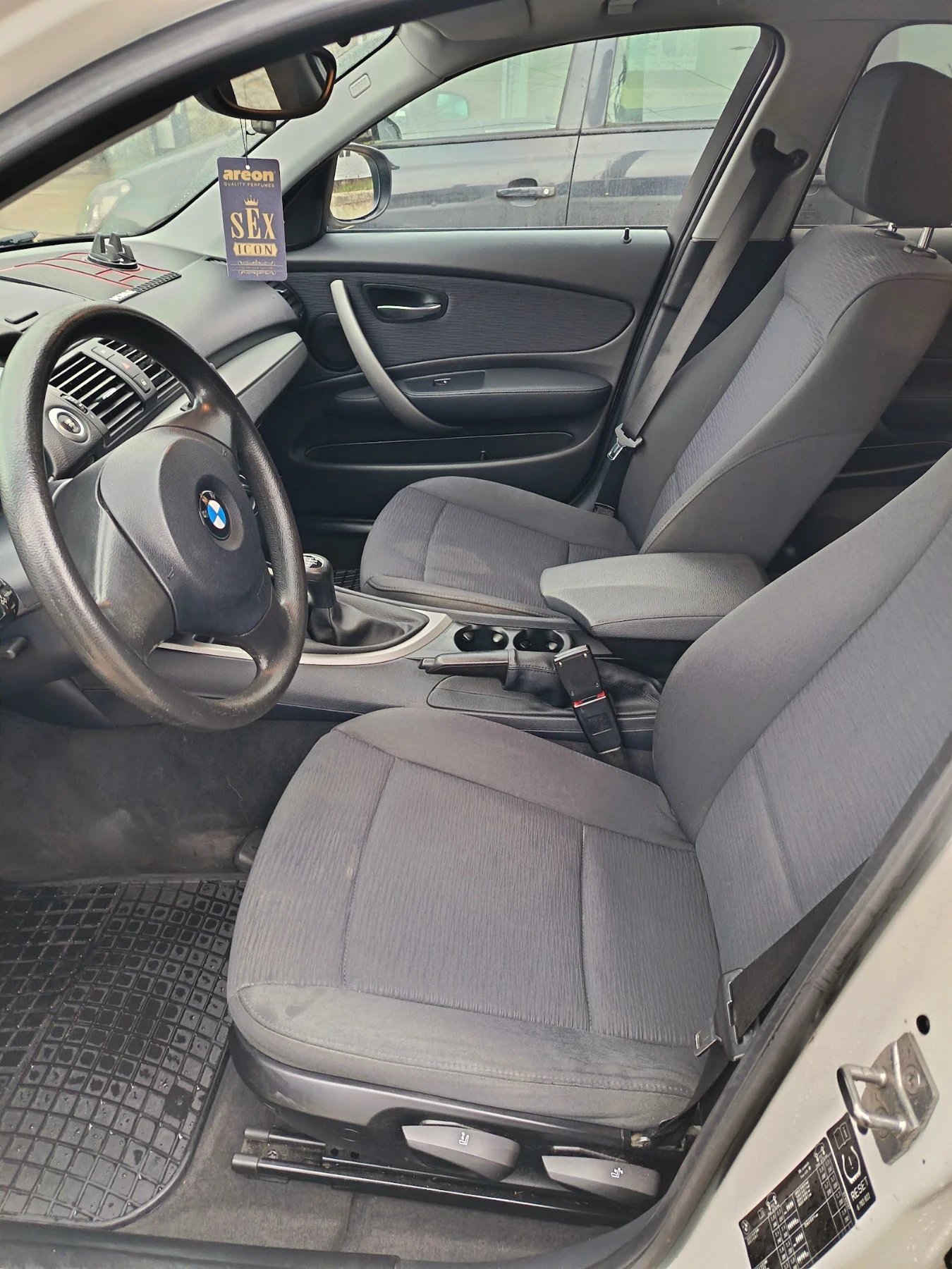 BMW 116, снимка 8 - Автомобили и джипове - 55469775