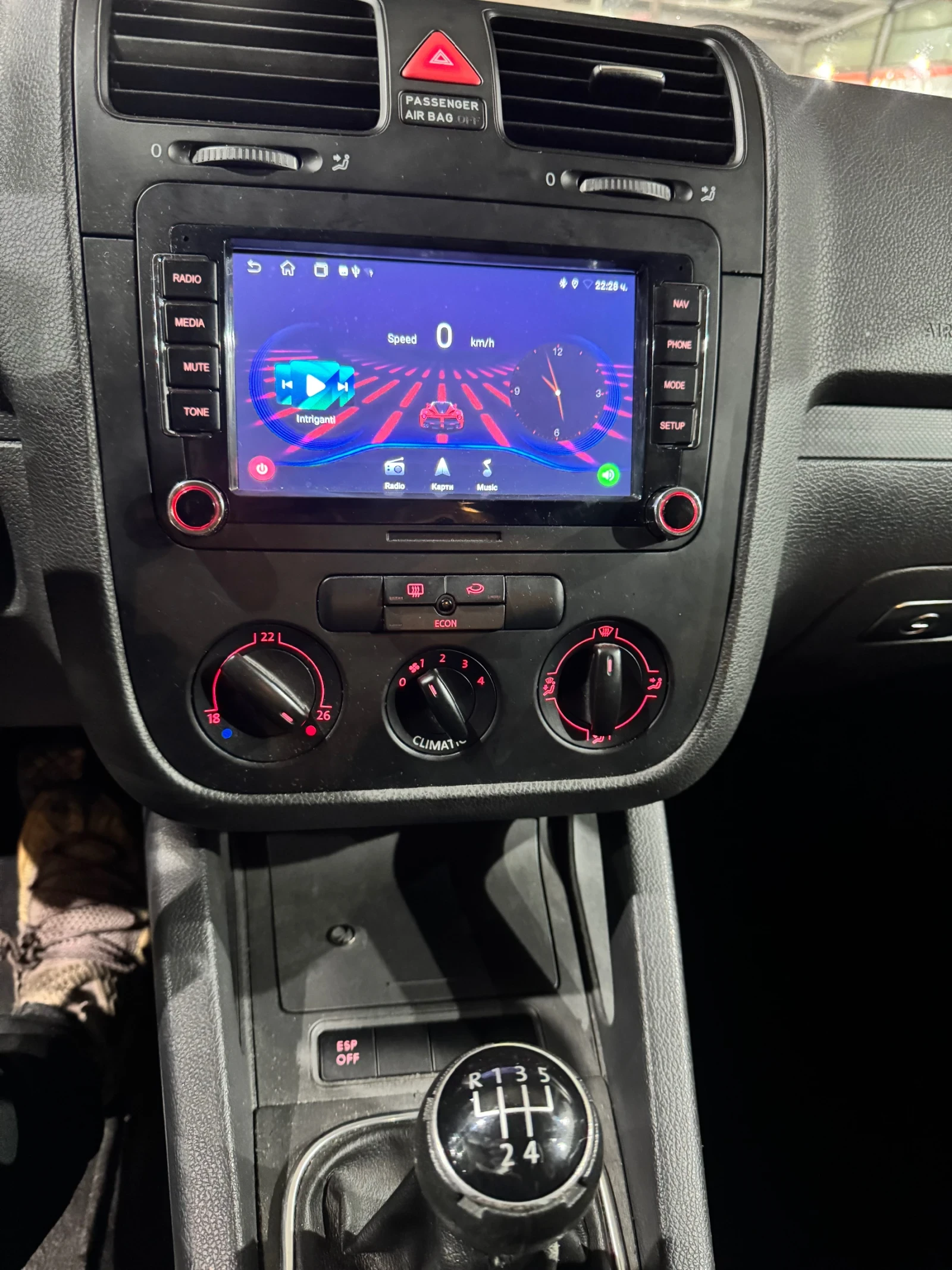 VW Golf, снимка 7 - Автомобили и джипове - 55654382