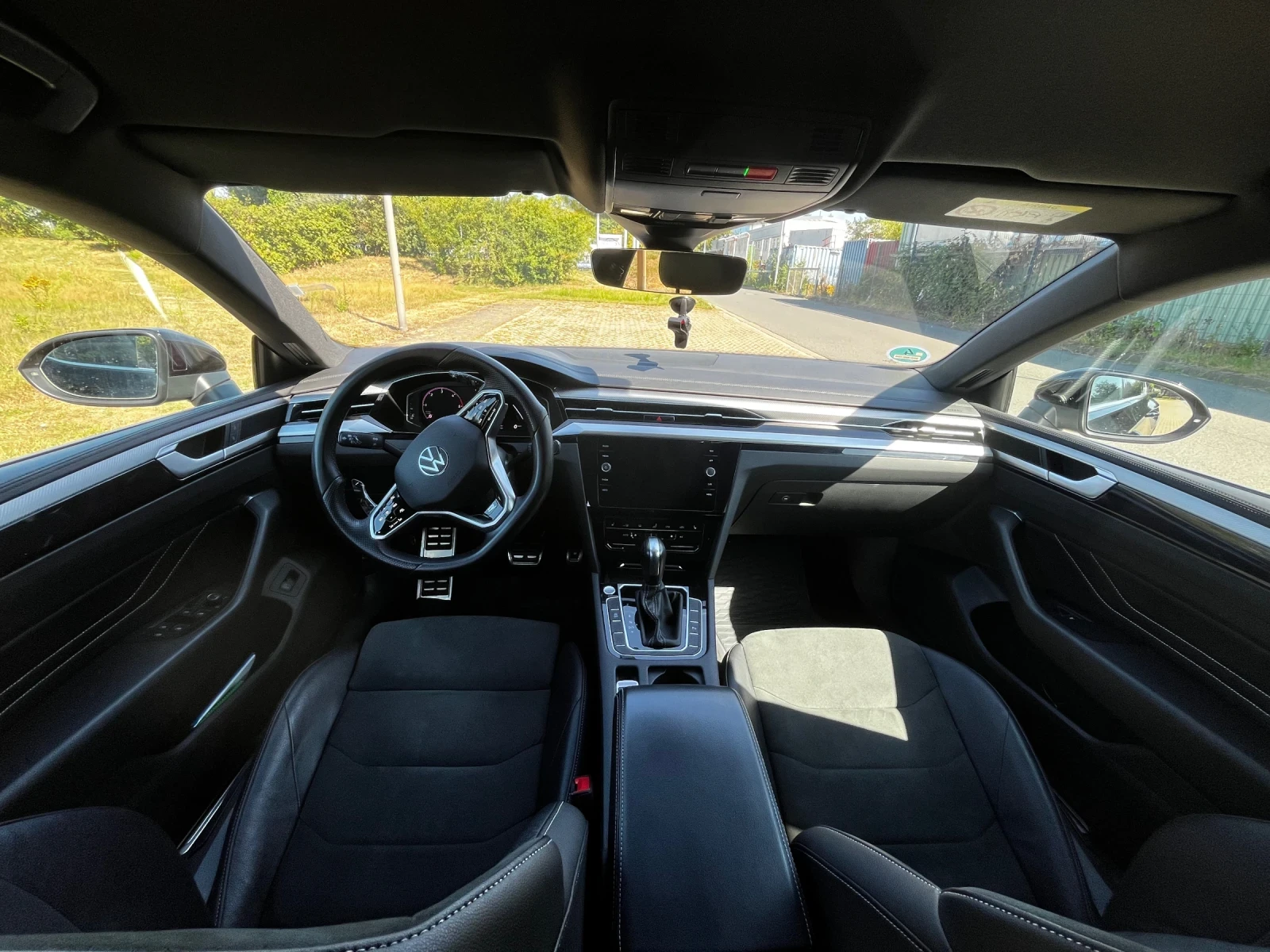 VW Arteon R Line, снимка 8 - Автомобили и джипове - 55659096