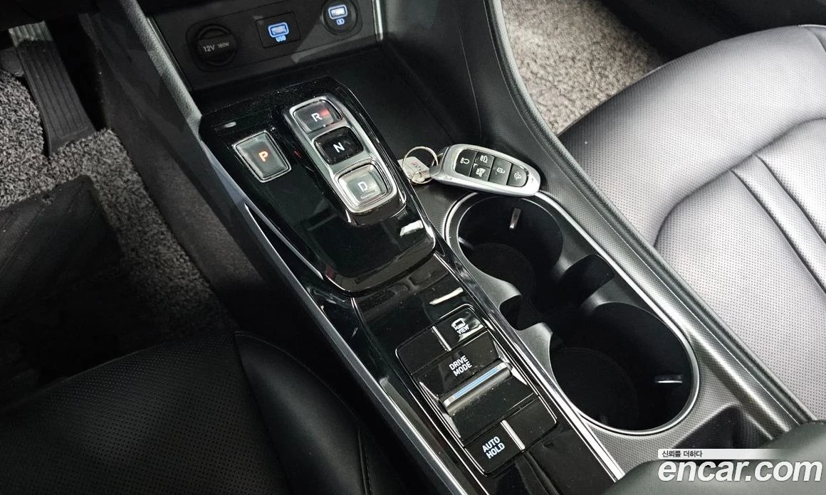 Hyundai Sonata 2.0 LPG Smart, снимка 10 - Автомобили и джипове - 55940523