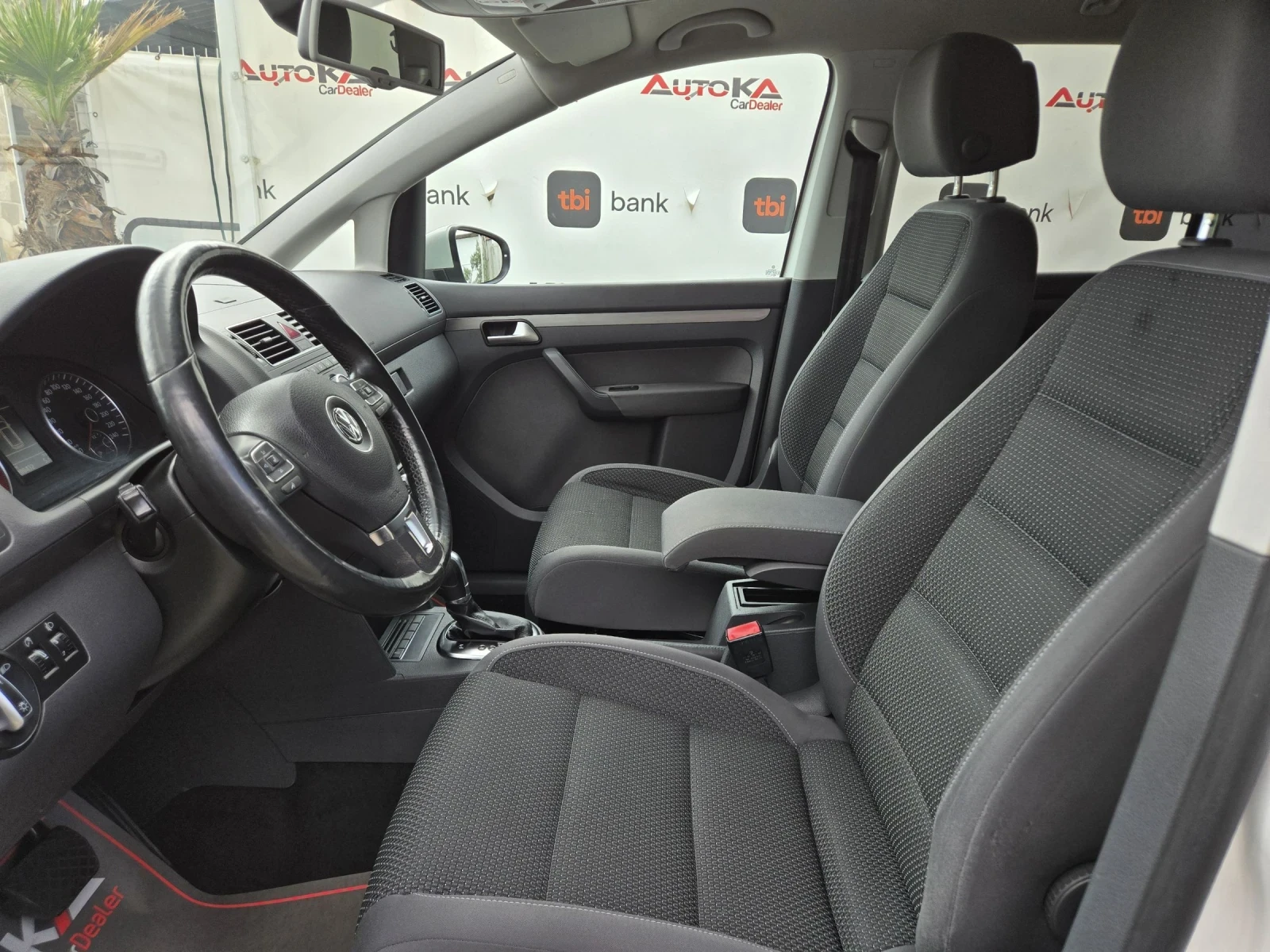 VW Touran 2.0TDI-140кс= АВТОМАТ= НАВИ= АВТОПИЛОТ= ПАРКТРОНИК, снимка 7 - Автомобили и джипове - 55954604