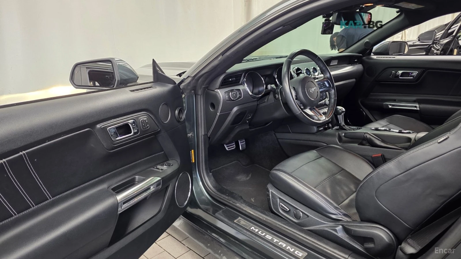 Ford Mustang КОЖА* ОБДУХВ* ПОДГРЕВ* КАМЕРА, снимка 8 - Автомобили и джипове - 56041679