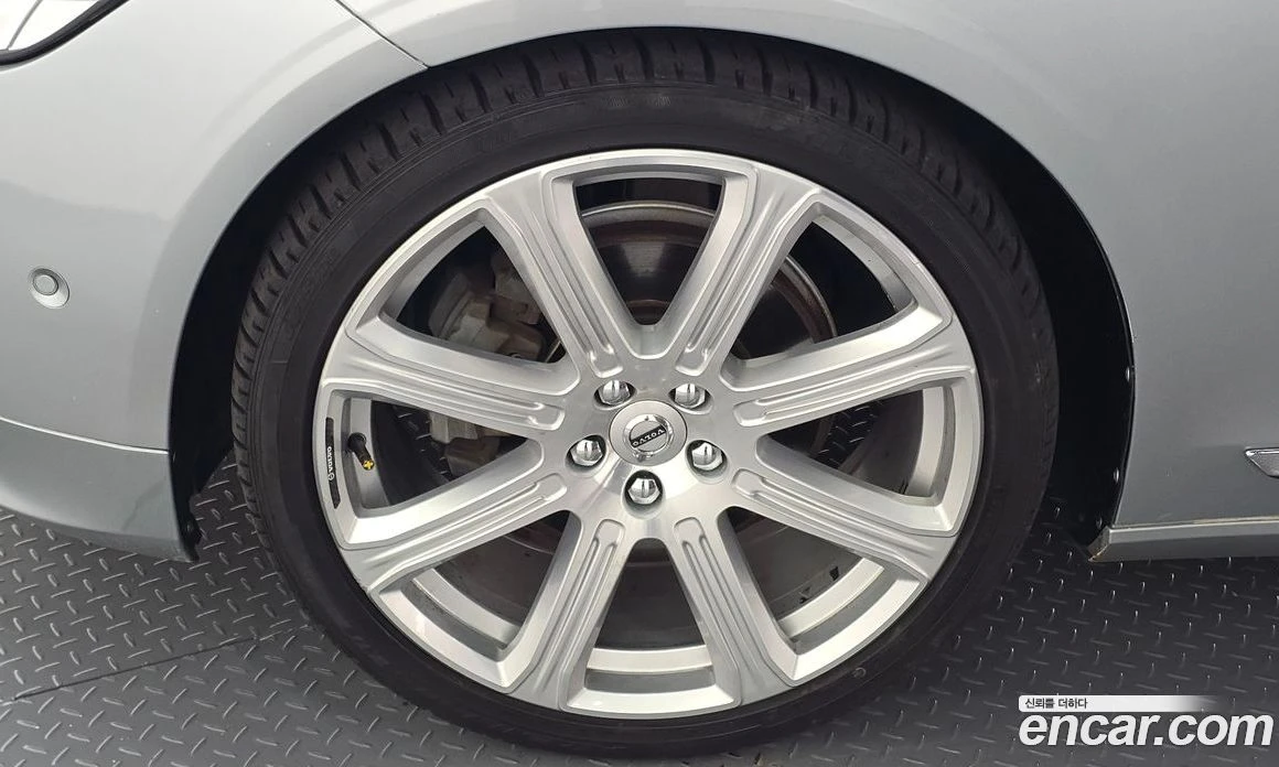 Volvo S90 D5 AWD Inscription, снимка 5 - Автомобили и джипове - 56123197